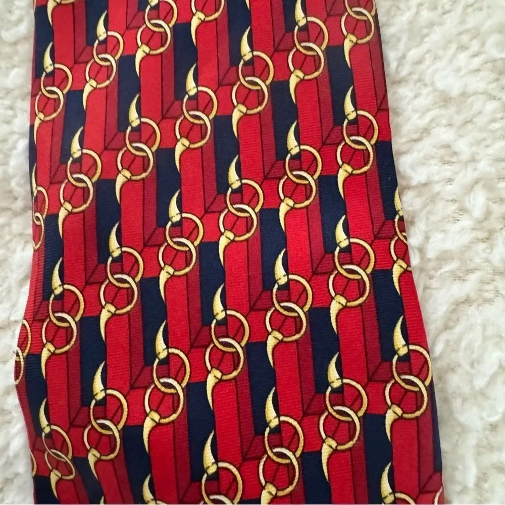 Vintage Paolo Gucci Red Navy Horse Bit Pattern Print Silk Made In Italy Tie